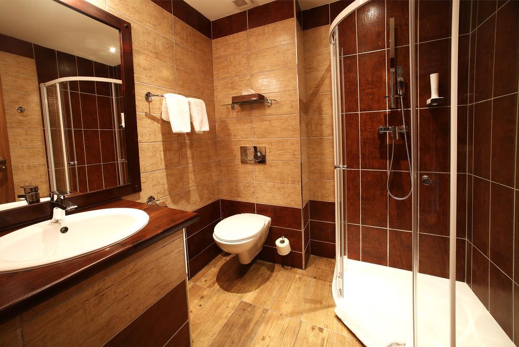 Apartments & Suites Zluta Hruska เปิลเซน ภายนอก รูปภาพ