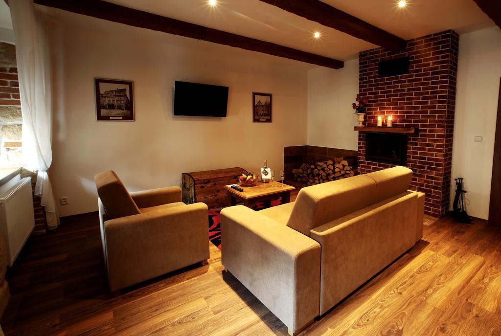 Apartments & Suites Zluta Hruska เปิลเซน ภายนอก รูปภาพ